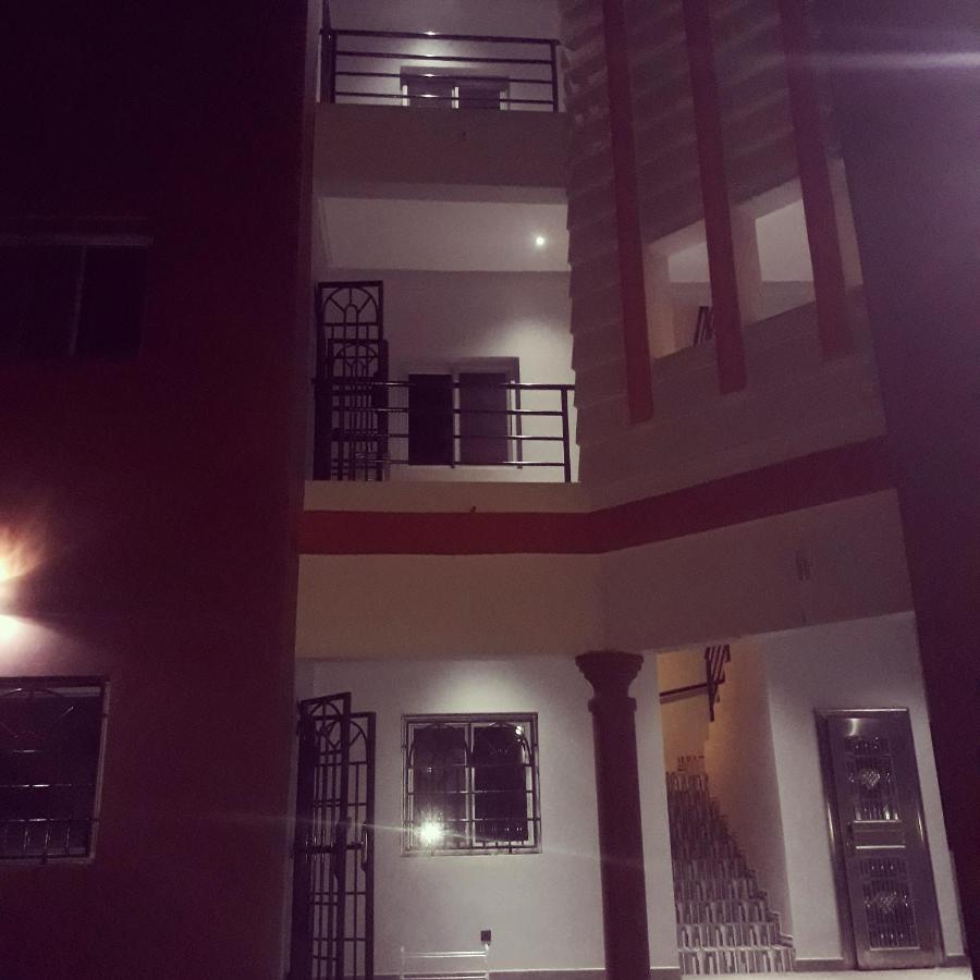 Residence L'Escale Equipements Moderne Бамако Екстериор снимка